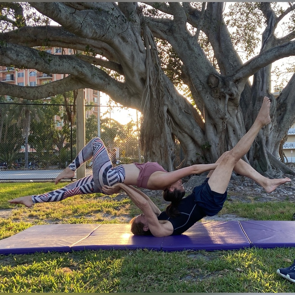 Niyama sol White yoga workout leggings